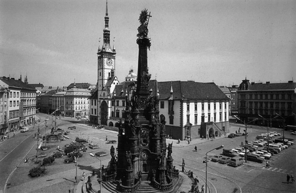 Úpravy veřejných ploch Horního náměstí, Olomouc