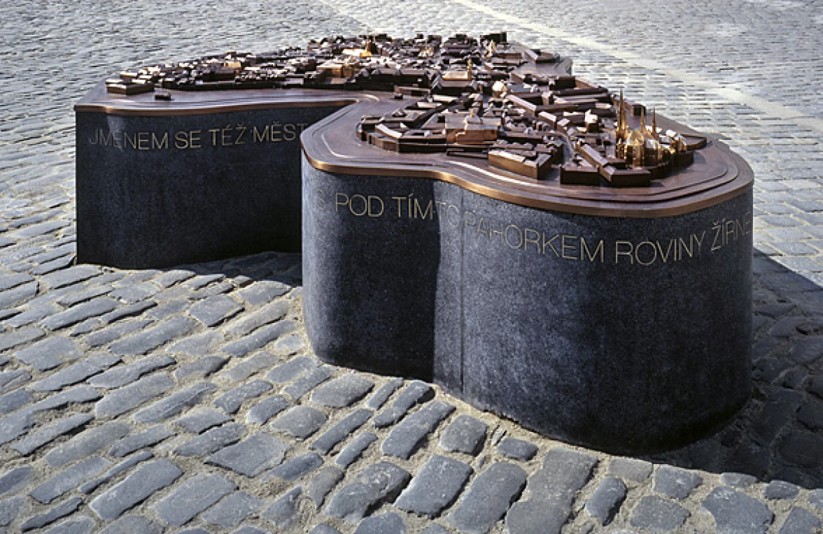 Úpravy veřejných ploch Horního náměstí, Olomouc